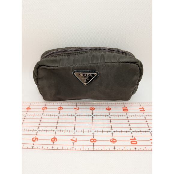 PRADA Pouch Tessuto Green Nylon Khaki Authentic Zip Bag - Picture 10 of 10